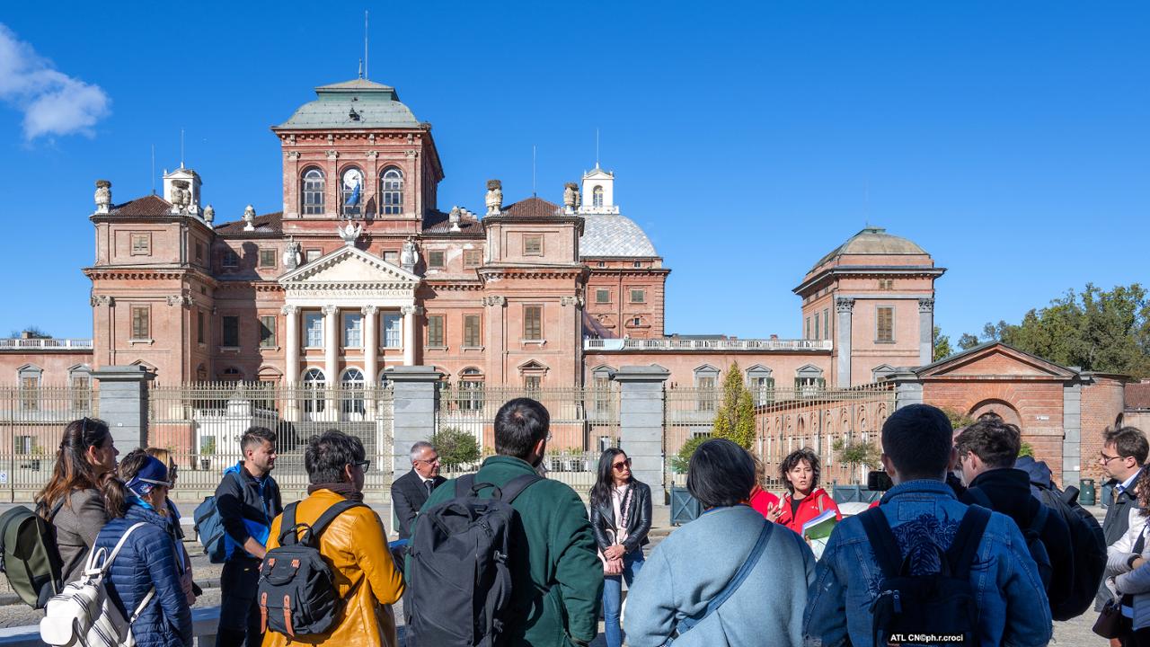 ROYAL COMMUNITY TOUR